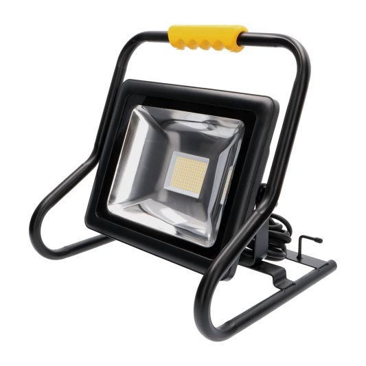 LED bouwlamp op standaard waterdicht klasse 2 – 30 Watt