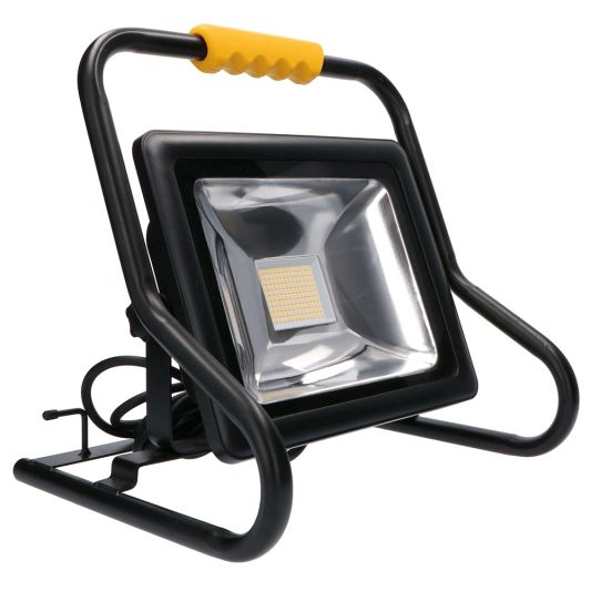 LED bouwlamp op standaard waterdicht klasse 2 – 50 Watt