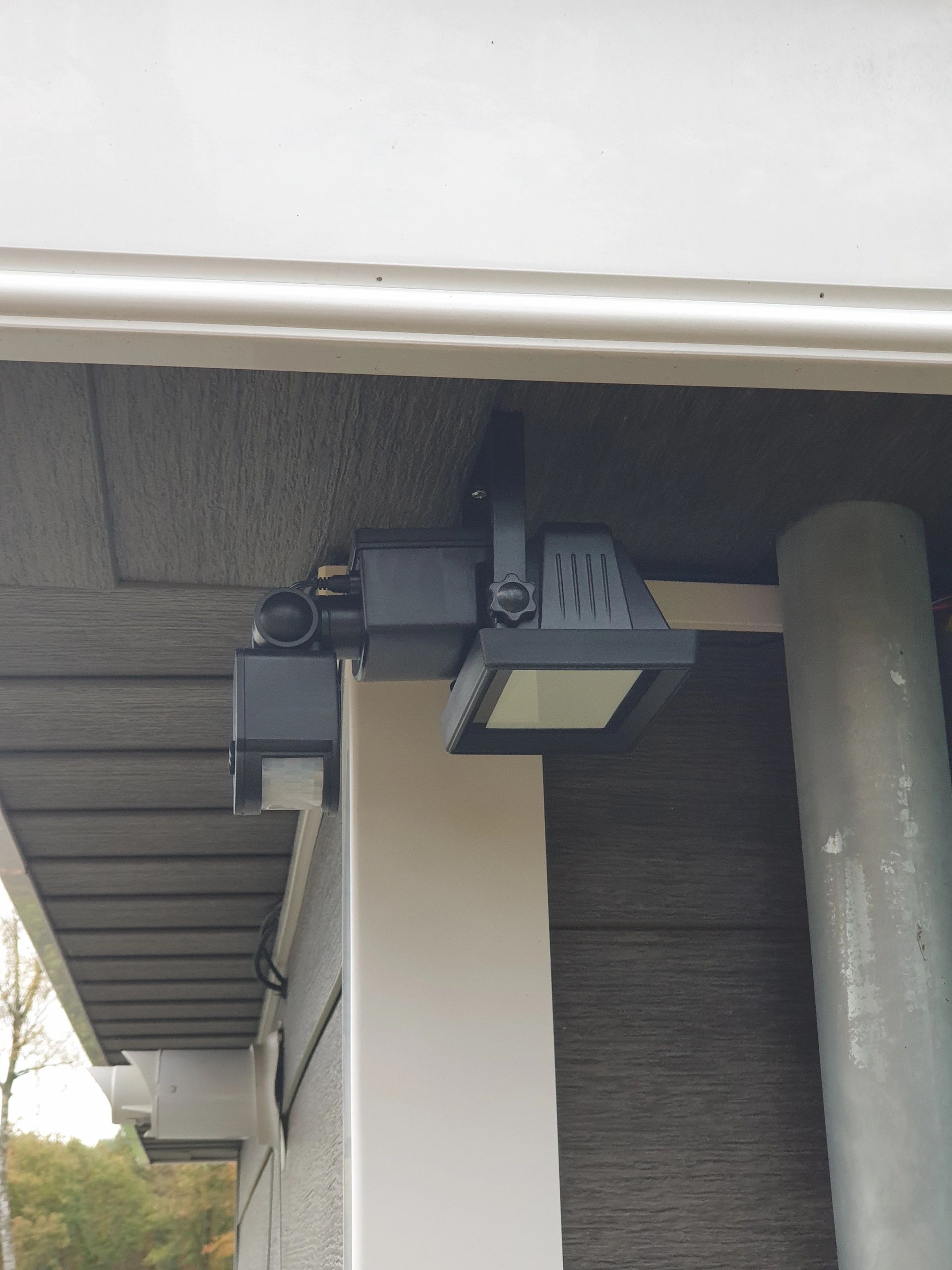 Solar beveiligingslamp James I met bewegingsmelder en los paneel